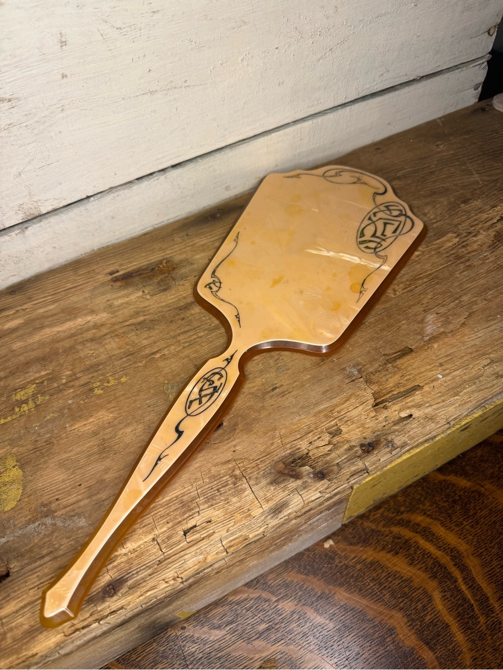 Vintage Celluloid/Bakelite Handheld Vanity Mirror Ornate Gold Faux Tortoiseshell
